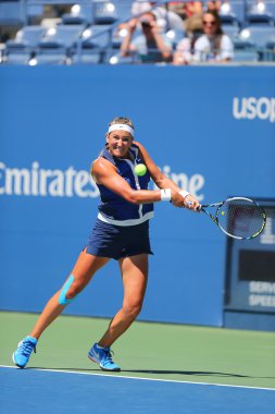 Bize açık 2014 ikinci tur maç sırasında iki kez Grand Slam şampiyonu Victoria Azarenka Beyaz Rusya