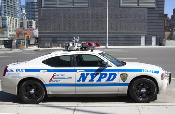 NYPD carro de patrulha rodoviária em Manhattan — Fotografia de Stock