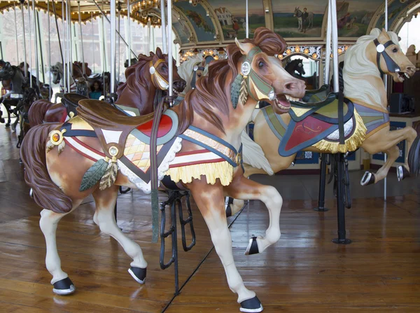 Horses on a traditional fairground Jane's carousel in Brooklyn — Stock Photo, Image