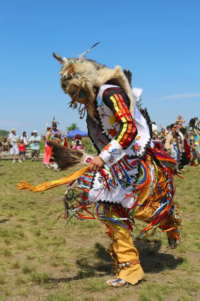 Niezidentyfikowane native amerykański tancerz w nyc pow wow w brooklyn — Zdjęcie stockowe