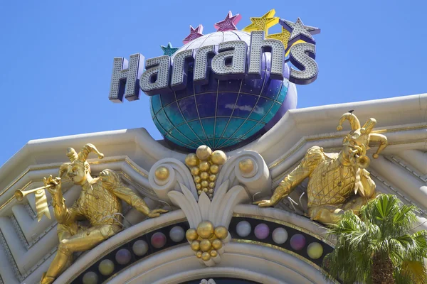 Sign in the front of the Harrah s Las Vegas Hotel and Casino — Stock Photo, Image
