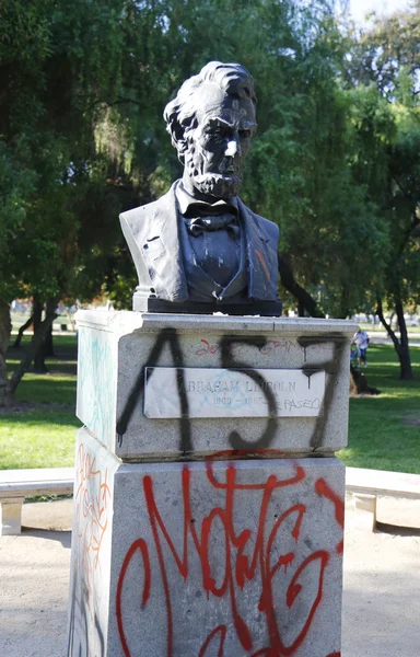 Abraham Lincoln statua w Parque Forestal w Santiago — Zdjęcie stockowe