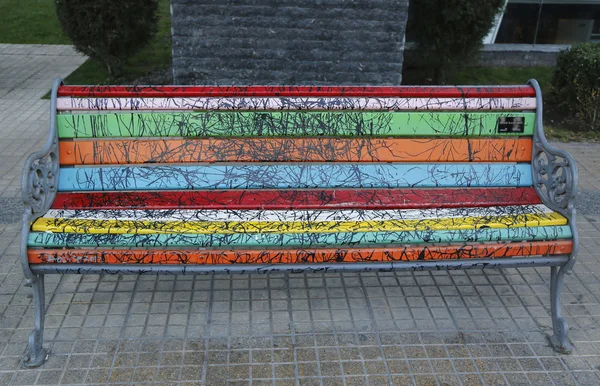 Painted Benches of Santiago in Las Condes, Santiago de Chile — Stock Photo, Image