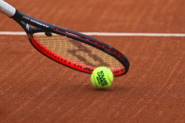 Babolat Roland Garros 2015 tenis topu Le Stade Roland Garros Paris, Fransa