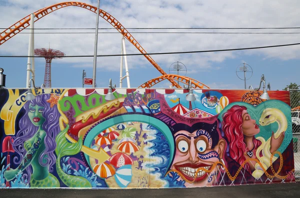 Фреска на новой улице искусства аттракцион Coney Art Walls — стоковое фото