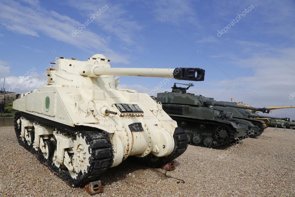 Египетский Sherman M4A4 С Башней FL-10 На Выставке – Стоковое.