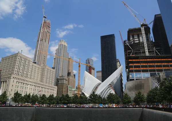 Construction of the World Trade Center Transportation Hub designed by Santiago Calatrava continues in Manhattan — Stock fotografie