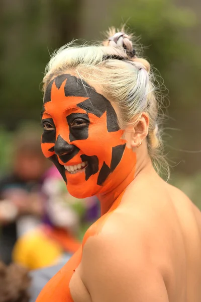 Modelo durante o segundo NYC Body Painting Day no centro de Manhattan — Fotografia de Stock