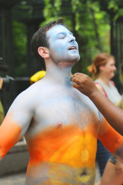 Manhattan şehir merkezinin içinde ikinci Nyc vücut boyama gün boyunca tüm şekil ve büyüklükte 100 tamamen çıplak modeller sanatçılar boyama