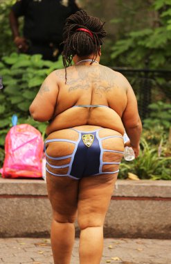 Manhattan şehir merkezinin içinde ikinci Nyc vücut boyama gün boyunca tüm şekil ve büyüklükte 100 tamamen çıplak modeller sanatçılar boyama