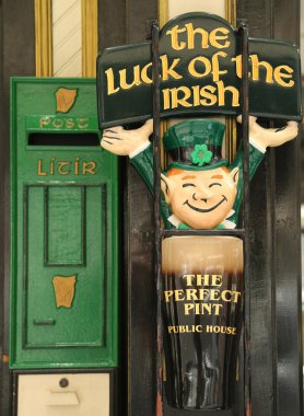 Geleneksel İrlandalı pub New York dışında Vintage işareti