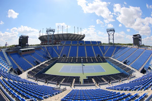 Luis armstrong stadion w billie jean król krajowych kortów tenisowych w nas otwarte 2014 — Zdjęcie stockowe