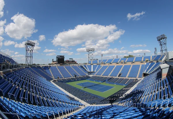 Luis armstrong Stadion at de billie jean king national tennis center tijdens ons open 2014 — Stockfoto