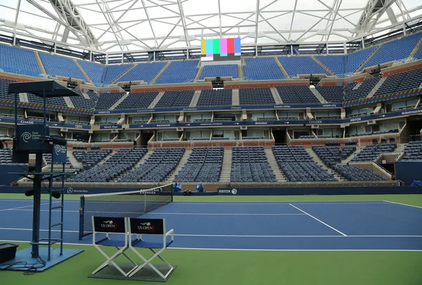 Estadio Arthur Ashe recientemente mejorado en el Billie Jean King National Tennis Center —  Fotos de Stock