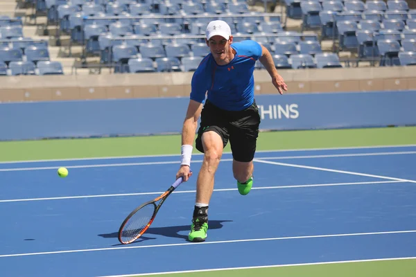 Grand Slam Champion Andy Murray praktijken voor ons Open 2015 op Billie Jean King National Tennis Center in New York — Stockfoto