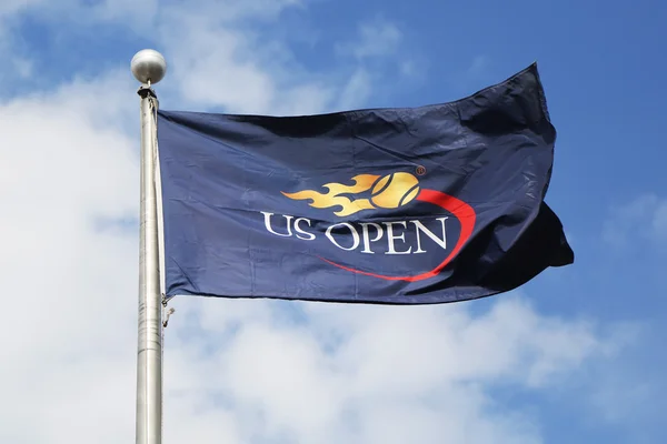 Billie jean king Ulusal Tenis Merkezi bize açık bayrak — Stok fotoğraf