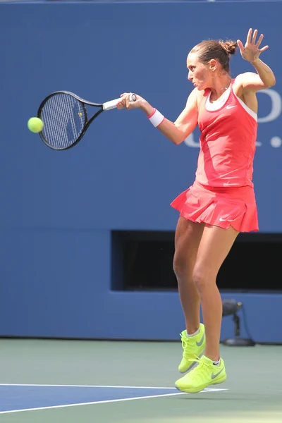 Eylem sırasında onun çeyrek final maçında bizi açık 2015, profesyonel tenis oyuncusu Roberta Vinci, İtalya — Stok fotoğraf