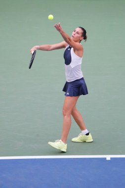 Profesyonel tenis oyuncusu Flavia Pennetta İtalya'nın bize açık 2015 onun çeyrek final maçında sırasında eylem
