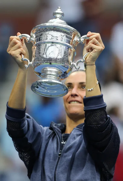 US Open 2015 champion Flavia Pennetta of Italy during trophy presentation after women's final match at US OPEN 2015 — 图库照片