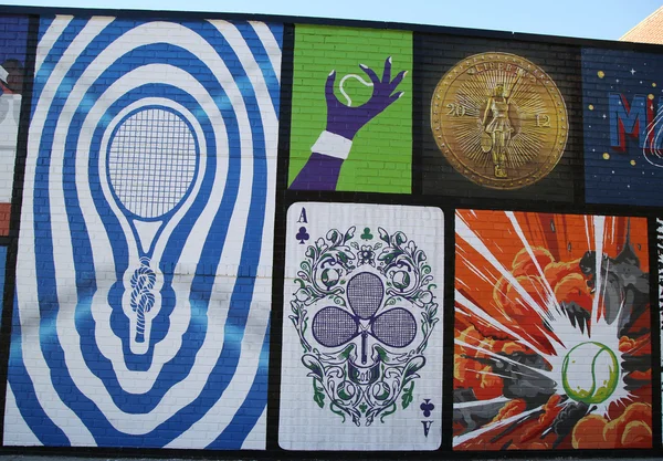 Arte mural temático de tenis inspirado en las victorias de la campeona del Grand Slam Serena Williams —  Fotos de Stock