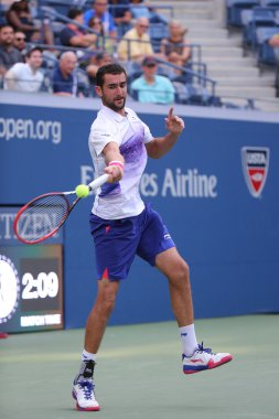 Grand Slam şampiyonu Marin Cilic Hırvatistan onun çeyrek final maçında bizi açık 2015, sırasında eylem