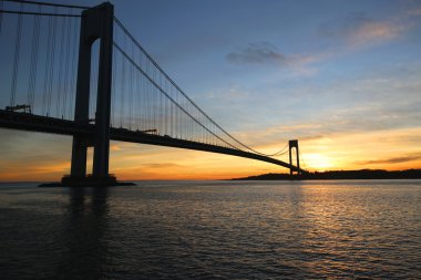 new York'ta Verrazano Köprüsü