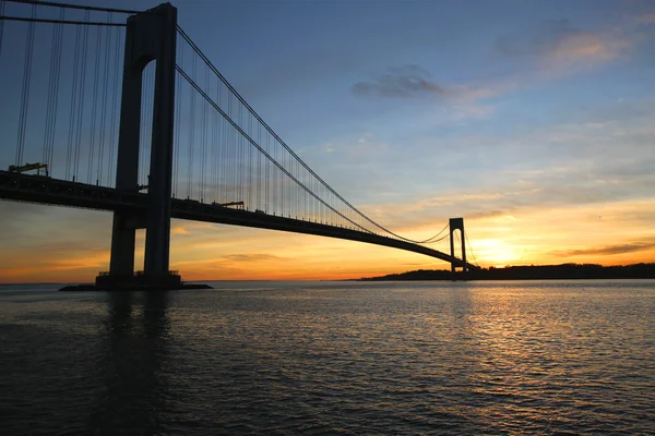 ニューヨークで verrazano 橋 — ストック写真