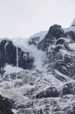 Çığ Fransızca vadisinde Milli Parkı Torres del Paine, Patagonia, Şili