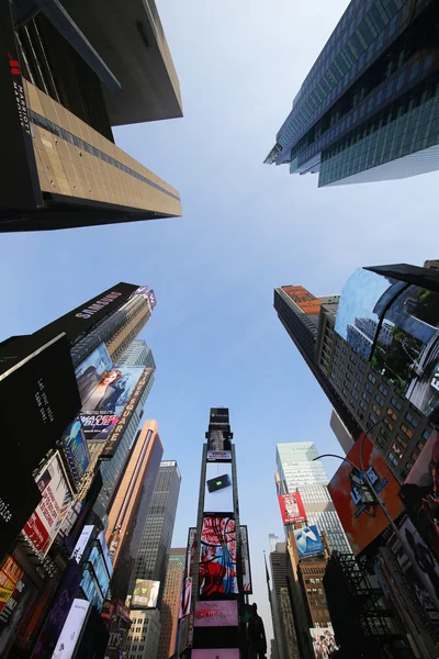 Rascacielos modernos en Times Square en Manhattan — Foto de Stock