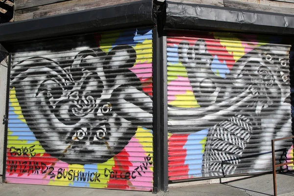 ブルックリンの東ウィリアムズバーグで壁の芸術 — ストック写真