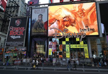 Manhattan Broadway işaretleri