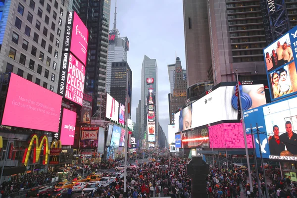 Times Square on Christmas Day in Manhattan — Stock Photo, Image