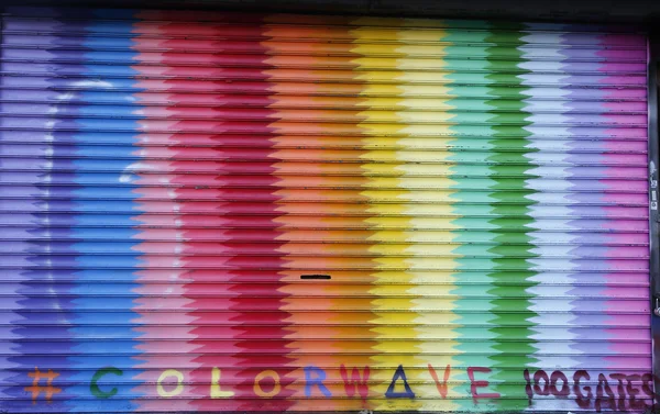 Proyecto de murales a 100 puertas en Lower East Side en Manhattan —  Fotos de Stock