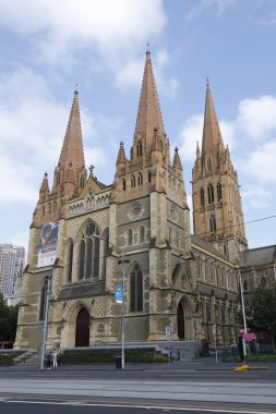 Şehir merkezinde St Paul Katedrali Melbourne