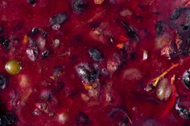 Şarap malzemesi, üzüm suyu - mutlaka, stum, maun. Moldova 'da şarap üretim teknolojisi. Şarap yapma geleneği. Eski üzüm işleme geleneği..