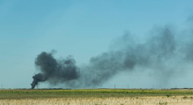 Romanya 'da bir yangın. Fabrikada patlama meydana geldi. Terörist saldırısı. Bir çevre felaketi.