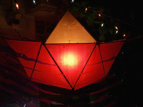 迪瓦利节期间 Akashkandil的船形灯笼挂在每户人家前面 — 图库照片