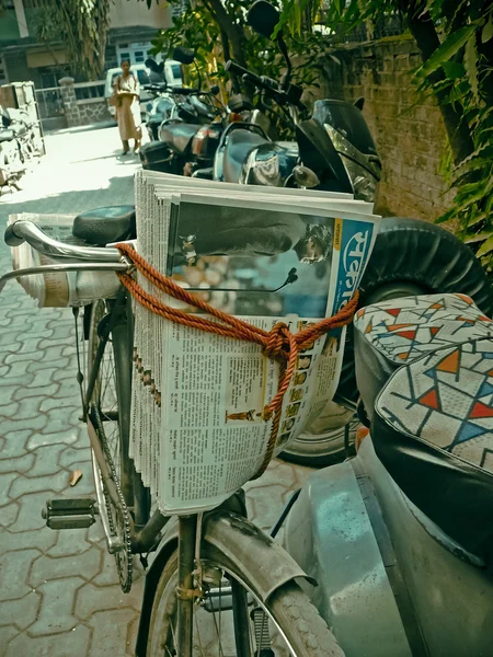 Periódicos Bicicleta — Foto de Stock
