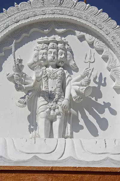 Cinq têtes Hanuman au temple Shrinath Mhaskoba, Kodit, Sasvad , — Photo