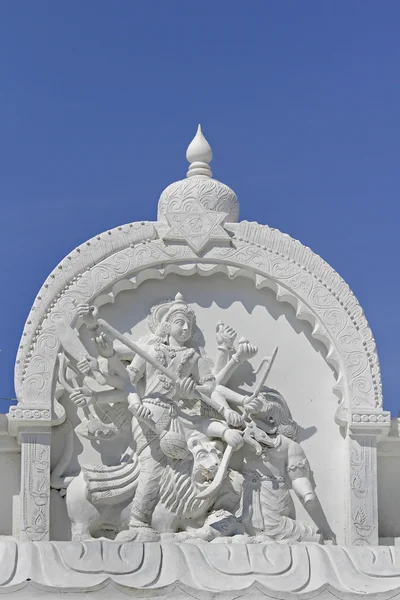 Standbeeld van godin Mahisasuramardini — Stockfoto