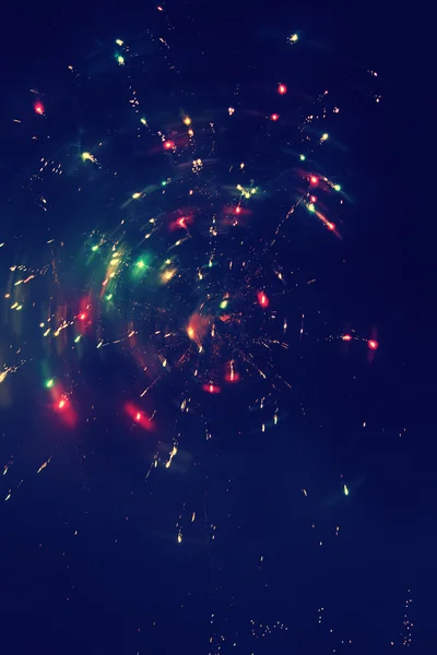 Fogos de artifício por ocasião do festival indiano de luzes, Diwali — Fotografia de Stock
