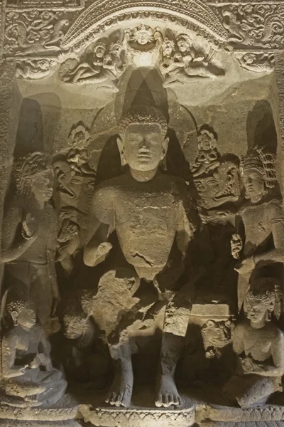 Zittende Boeddha standbeeld in Ajanta Cave nr. 26, Aurangabad, Maharash — Stockfoto