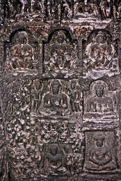 Wunder von sravasti, aurangabad höhle no. 2, wo der Buddha tra — Stockfoto