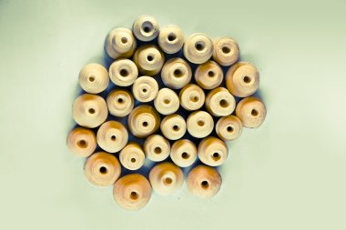 Küçük seramik kaplar