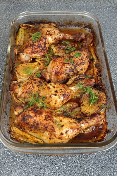 Grilled Chicken Legs Glass Bowl — Stock Photo, Image