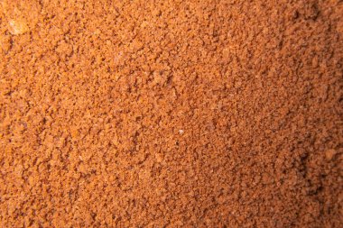 Taze yapılmış çikolatalı kek. Hamurun kabarcık yapısı. Hava kabarcıklarından kaynaklanan küçük delikler. Kekler ve pastalar. Ev yapımı kekler.