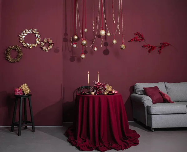 Christmas Holiday Home Decor Burgundy Style Gold Items — Stock Photo, Image