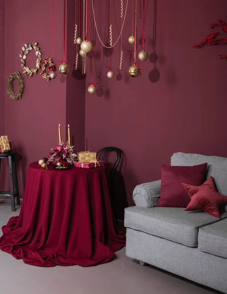 Christmas Holiday Home Decor Burgundy Style Gold Items — Stock Photo, Image