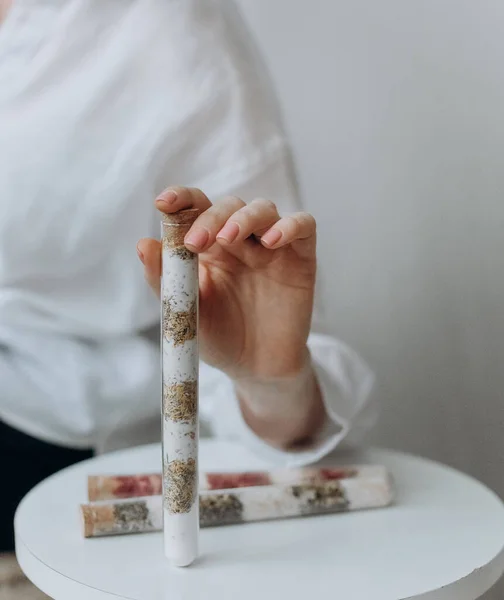 Salt Med Örter Ett Provrör Glas Förpackat Lager Som Upprepar — Stockfoto