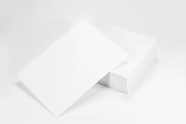 Pila de papel blanco —  Fotos de Stock